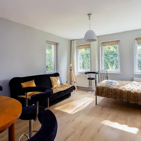 Jalowcowa Homely Studio Apartamento Gdynia